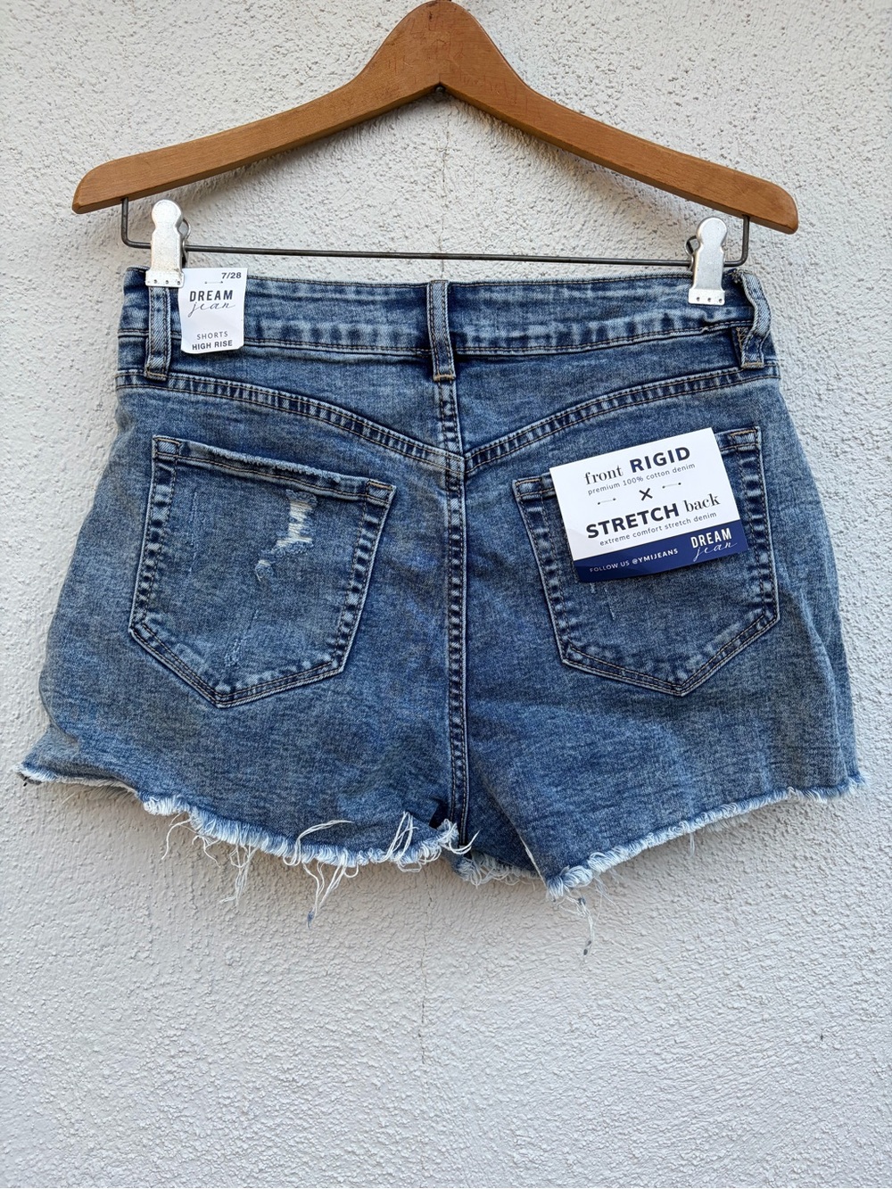 YMI Women's Dream Jean Distressed Blue Denim Shorts Size 7/28 - Picture 9 of 15